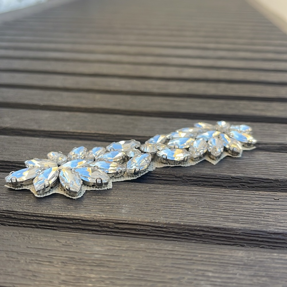 New Rhinestone Appliqué - Picture 9 of 16